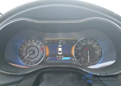 2015 Chrysler 200 S z USA, uszkodzony, nr VIN 1C3CCCBB4FN754930